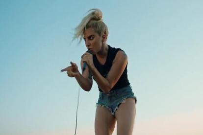 Lady Gaga, en su nuevo videoclip.-