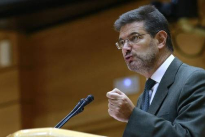 El ministro de Justicia, Rafael Catalá, en una comparecencia en el Senado.-Foto:  EFE / ZIPI