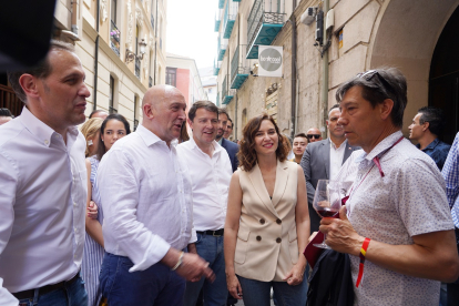 Isabel Díaz Ayuso visita Valladolid para respaldar la candidatura de Carnero a la Alcaldía.- ICAL