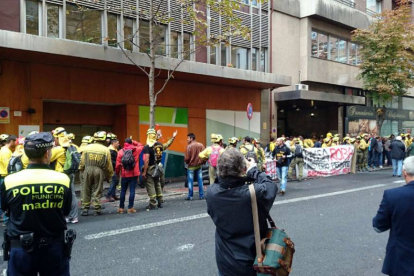 Manifestacion de las BRIF a las puertas de la sede central de la empresa Tragsa, en Madrid-Ical