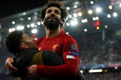 Salah celebra el segundo gol del Liverpool ante el Salzburgo.-