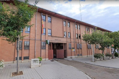 Cuartel de la Guardia Civil en Tordesillas. E.M.