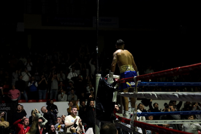 Combate de Salvi Jiménez ante Juanfe López por el título europeo. -ARTURO PÉREZ