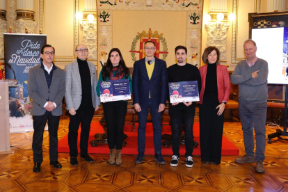 Foto de los ganadores del concurso de  fotografía de Valladolid. -E.M.