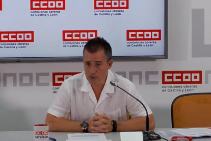 El secretario de la Federación de Servicios de CCOO-CyL, Marcos Gutiérrez, comparece en rueda de prensa. - CCOO/YOUTUBE