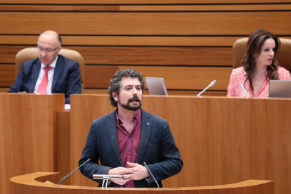 Intervención del portavoz de IU, José Sarrión, en el debate del estado de la Comunidad.-ICAL