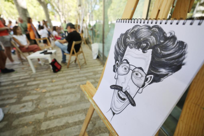 Caricaturistas Acera de Recoletos en Valladolid. PHOTOGENIC