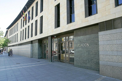 Fachada del edificio de Juzgados de Valladolid.-ICAL