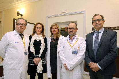 Galardonados con los certificados de calidad Aenor a diversos servicios del Hospital Clínico Universitario de Valladolid-ICAL