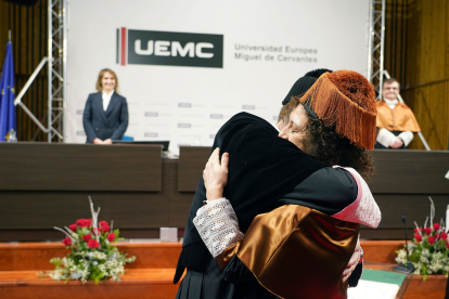 La ingeniera Elena García es nombrada Doctora Honoris Causa por la UEMC.-ICAL