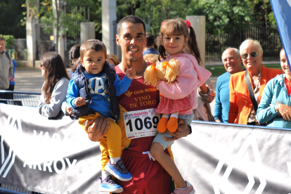 Ganador de la XXXIII Media Maratón Ciudad de Valladolid. / PHOTOGENIC