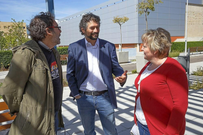 Sarrión junto a Ana Belén, candidata de la organización a las Cortes por Zamora.-ICAL