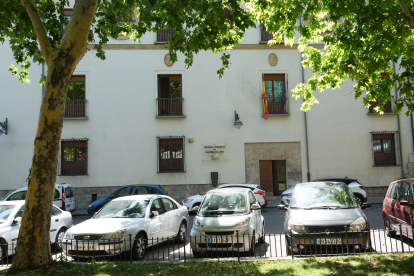 Archivo General de Castilla y León en el Palacio del Licenciado Butrón en la plaza de Santa Brígida.-J.M. LOSTAU