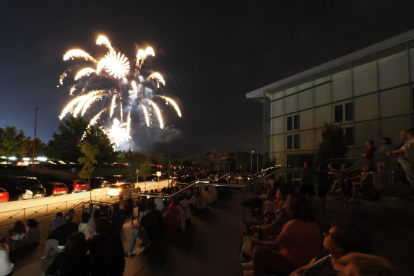 Fiestas de Valladolid 2023: fuegos artificiales sesión de martes 5 de septiembre. / PHOTOGENIC