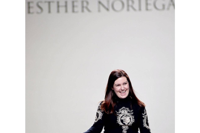 Desfile de la diseñadora Vallisoletana Esther Noriega en la Mercedes Benz Fashion Week-Ical