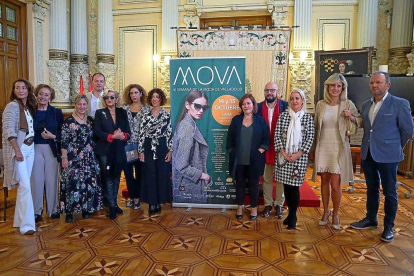 Presentación de la sexta edición de la Semana de la Moda (MOVA)en el Ayuntamiento de Valladolid.-EL MUNDO