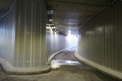 Imagen del nuevo túnel de Panaderos, a punto de abrir para el público. E.M.