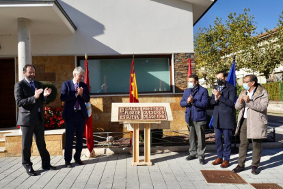 El presidente de la Diputación de Valladolid, Conrado Íscar, asiste al 75 aniversario de Flor de Esgueva.- ICAL