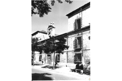 Antigua cárcel de Chancillería, actual biblioteca universitaria Reina Sofía (1962) - ARCHIVO MUNICIPAL DE VALLADOLID
