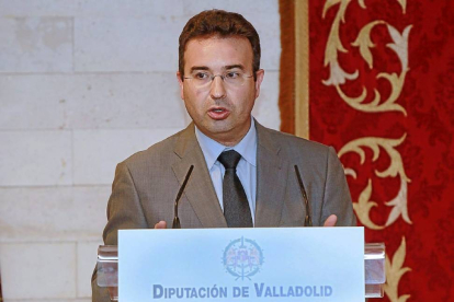 Roberto Diez, actual alcalde de Peñafiel, podrí repetir en minoría si no fructifica el pacto de perdedores.-J.M. Lostau