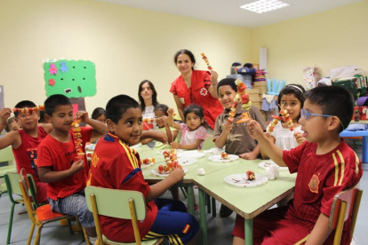 El programa Integrados de Cruz Roja Valladolid atiende a 25 niños de los participantes en su Plan de Empleo-Ical
