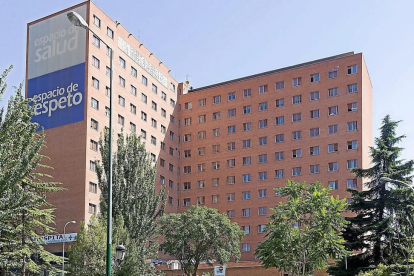 Fachada del hospital Clínico Universitario de Valladolid.-PABLO REQUEJO