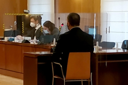 El subinspector de la Policía Nacional, en el banquillo por segunda vez por presunto delito de falso testimonio. | EUROPA PRESS.