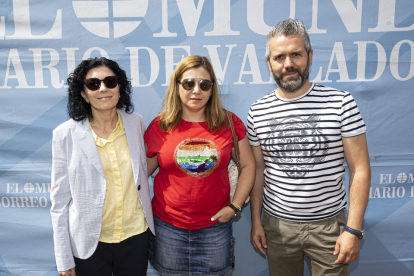 Julia Laso, Ana del Ser y Raúl Santa Eufemia, de UGT.  / PHOTOGENIC
