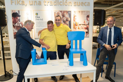 Reapertura de IKEA en Valladolid.- E.M.