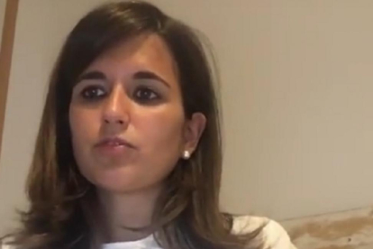 Momento del vídeo de la abogada Silvia Andrés.-YOUTUBE