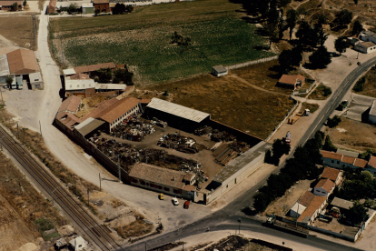 Ferroindustrias Yustos en la zona de El Tomillo en el barrio Los Santos-Pilarica en 1989.- ARCHIVO MUNICIPAL VALLADOLID