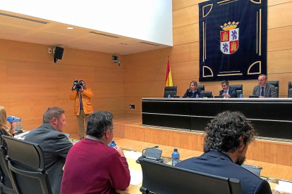 Imagen de la última sesión de la comisión de investigación de las cajas celebrada ayer en las Cortes.-EUROPA PRESS