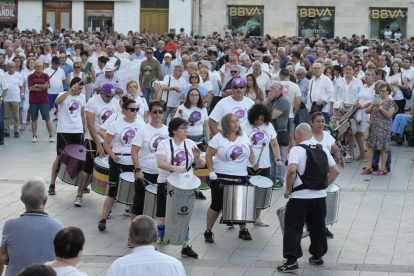 Manifestación en Medina del Campo en defensa del hospital.-J. M. LOSTAU