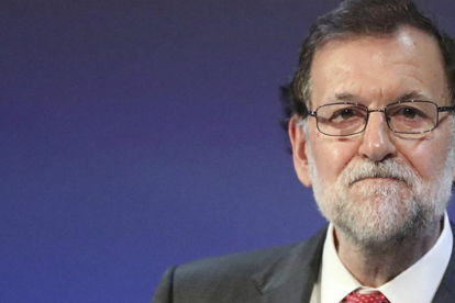 Mariano Rajoy confía en poder superar todas los obstáculos y aprobar los Presupuestos Generales del 2017 por la mínima.-