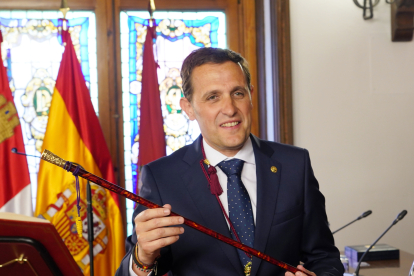 Conrado Íscar, reelegido presidente de la Diputación de Valladolid.-ICAL