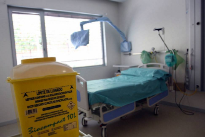 Habitación habilitada en el Hospital Río Hortega de Valladolid para posibles casos de ébola-Ical