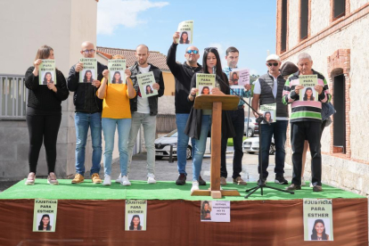 Vigésima concentración en recuerdo de Esther López en Traspinedo. J. M. LOSTAU