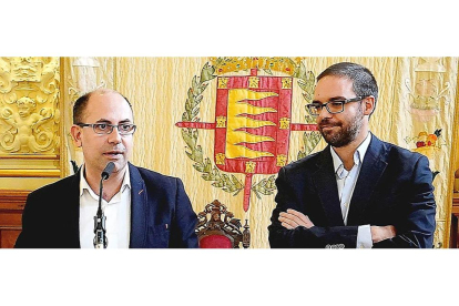 Luis Vélez y Álvaro Fernández Heredia en una foto de archivo. E. M.