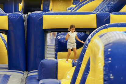 El hinchable más grande del mundo en el Pabellón 1 de la Feria de Valladolid. -E.M.