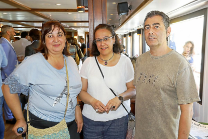 Ana Gigante, Montse Castaño y Felix García (Sede Electrónica de la Universidad).