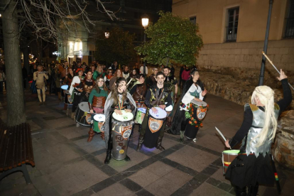 Batucada Sambule en los Carnavales de Valladolid.- PHOTOGENIC