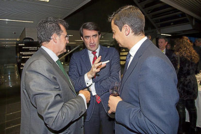 José Luis Ulibarri, Juan Carlos Suárez-Quiñones y Eduardo Gordaliza.