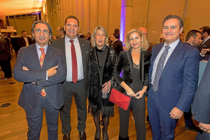 Juan Carlos de Margarida, Jaime Gutiérrez, Elena Gil, Luis Ortíz de Lanzagorta e Isabel García.