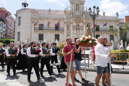 Procesión de Santiago Apóstol.- J.M.LOSTAU