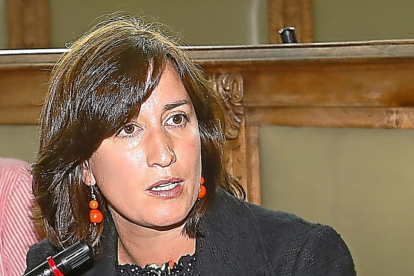 María Sánchez,-J M LOSTAU