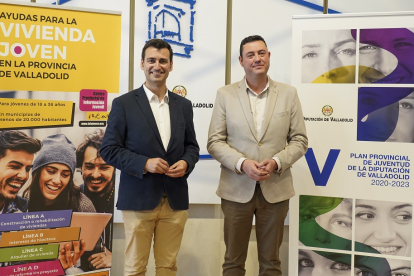 El diputado de Servicios Sociales e Igualdad, David Esteban, presenta la nueva convocatoria de subvenciones a la vivienda joven de la Diputación de Valladolid. -ICAL