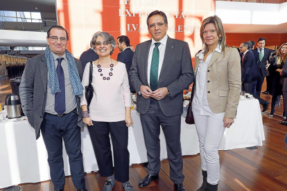 Narciso Prieto, Isabel Martín, Agustín Pérez y Mercedes Rodríguez.