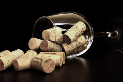 Corchos de botellas de vino, imagen de archivo.- E.M.