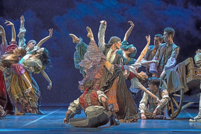 La Compañía Nacional de Danza durante una representación de ‘Don Quijote’.-JESÚS VALLINAS