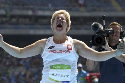 Anita Wlodarczyk, ganadora del martillo con nuevo récord del mundo.-REUTERS / GONZALO FUENTES